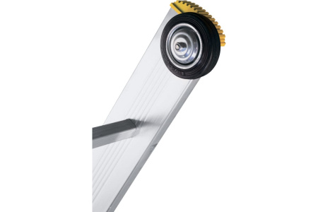 Лестница трехсекционная Алюмет P3 9316 (раб.высота 12.8м)